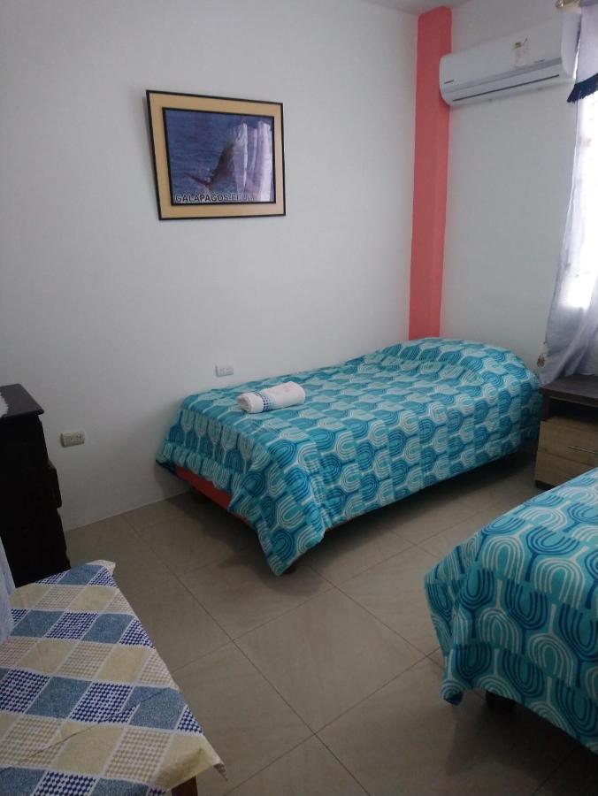 Hostal Terito Puerto Baquerizo Moreno Exterior foto